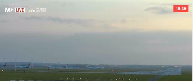 Prag Airport Uluslararası Havalimanı Canlı izle