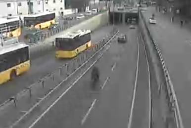 Balmumcu Zincirlikuyu Girişi Mobese Kamerası izle