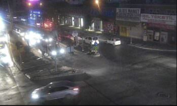 Izmir Vakıflar Kavşağı Canlı Mobese izle