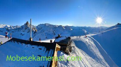 Courchevel Kayak Merkezi Canlı izle