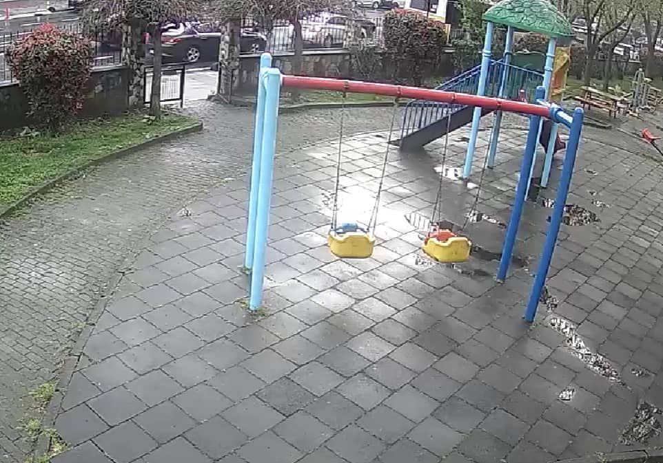 Kosovalı Şehit Adem Yaşari Parkı Canlı izle