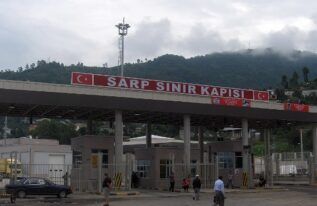 Sarp Sınır Kapısı Canli Yogunluk Durumu